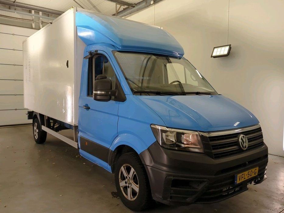 Volkswagen VW Crafter Cub TVA DEDUCTIBIL 35 an 2020 2.0tdi 157.000km Istoric Service Complet la reprezentanta vw Stare foarte buna NU Mercedes Sprinter Duba Iveco Ford transit izoterma Stare foarte buna, Fără rugină, carte service km 100% reali TVA DEDUCT
