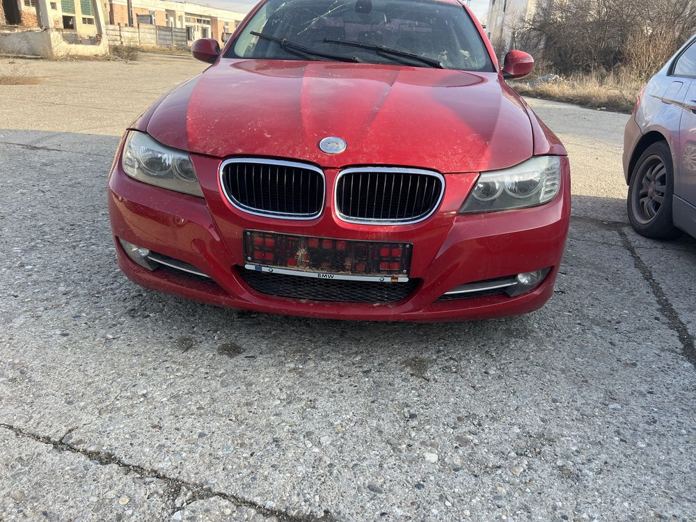 Capota bmw e90 e91 facelift lci. KARMESINROT