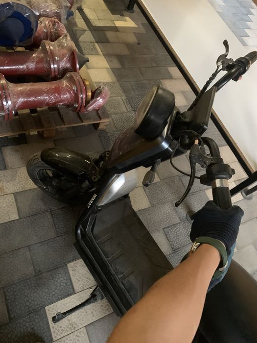 Skuter sotiladi ishonchli