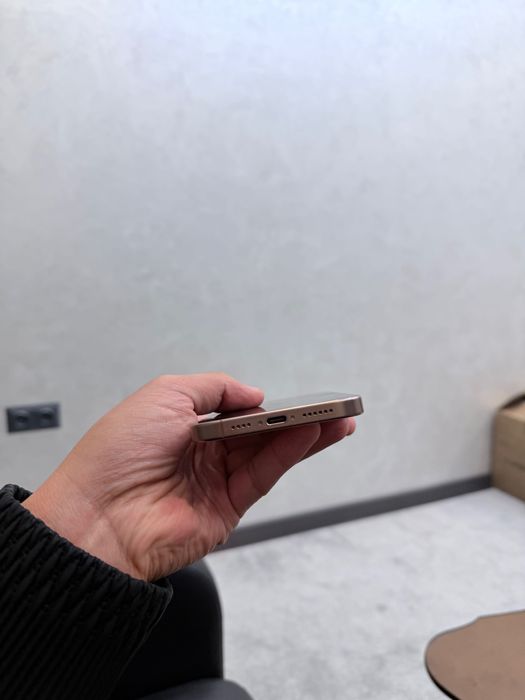 Iphone 16 pro max 256 92% ideal karobka bor