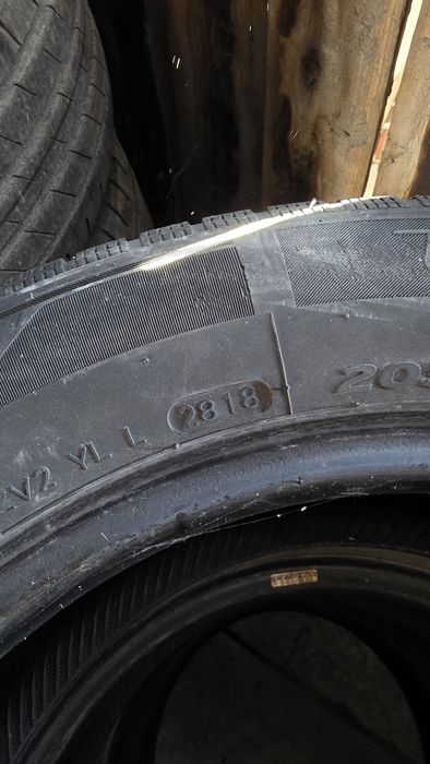 Vand 4 cauciucuri 205 65 16C, allseasons