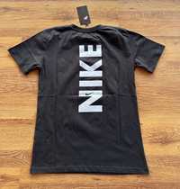 Мъжка,памучна,черна тениска Nike с надпис на гърба