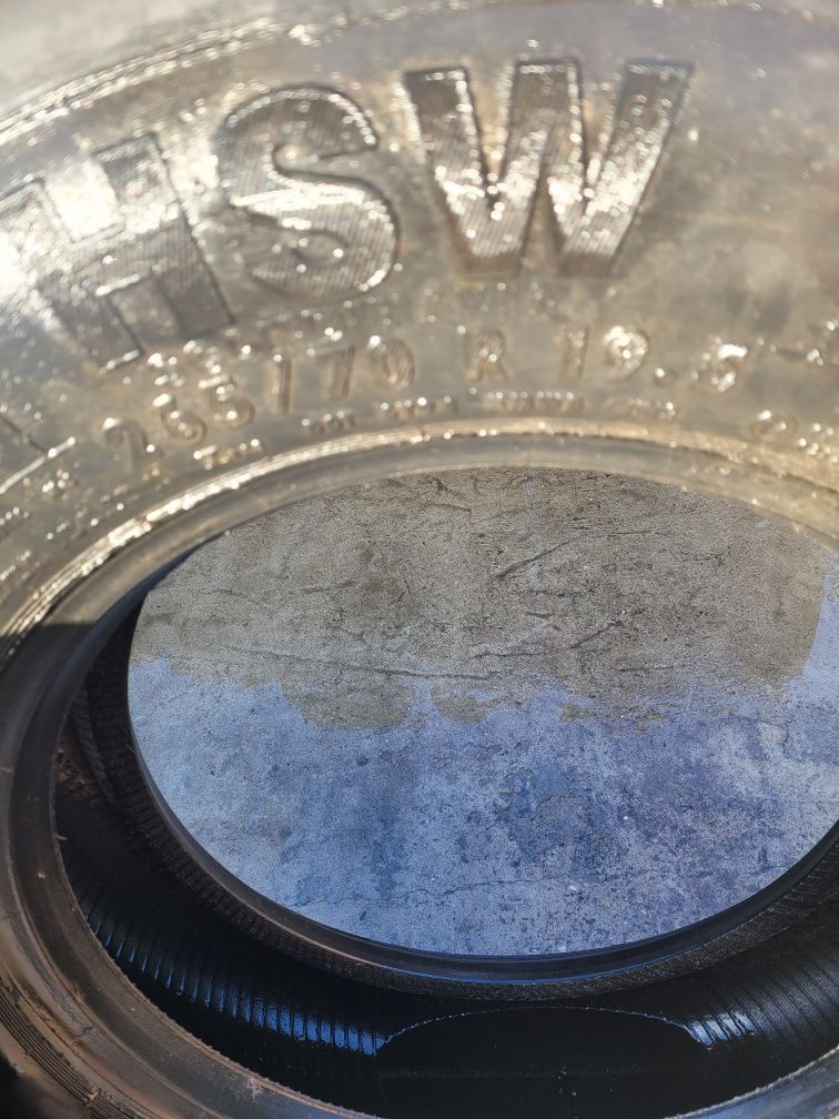 Anvelope Continental 265/70 R19.5 Noi  (Reșapate)
