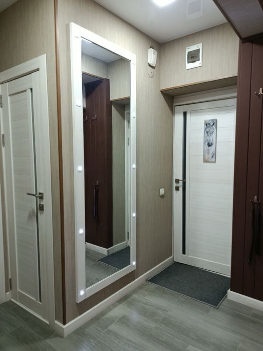 Продам 3х ком квартиру Ц6