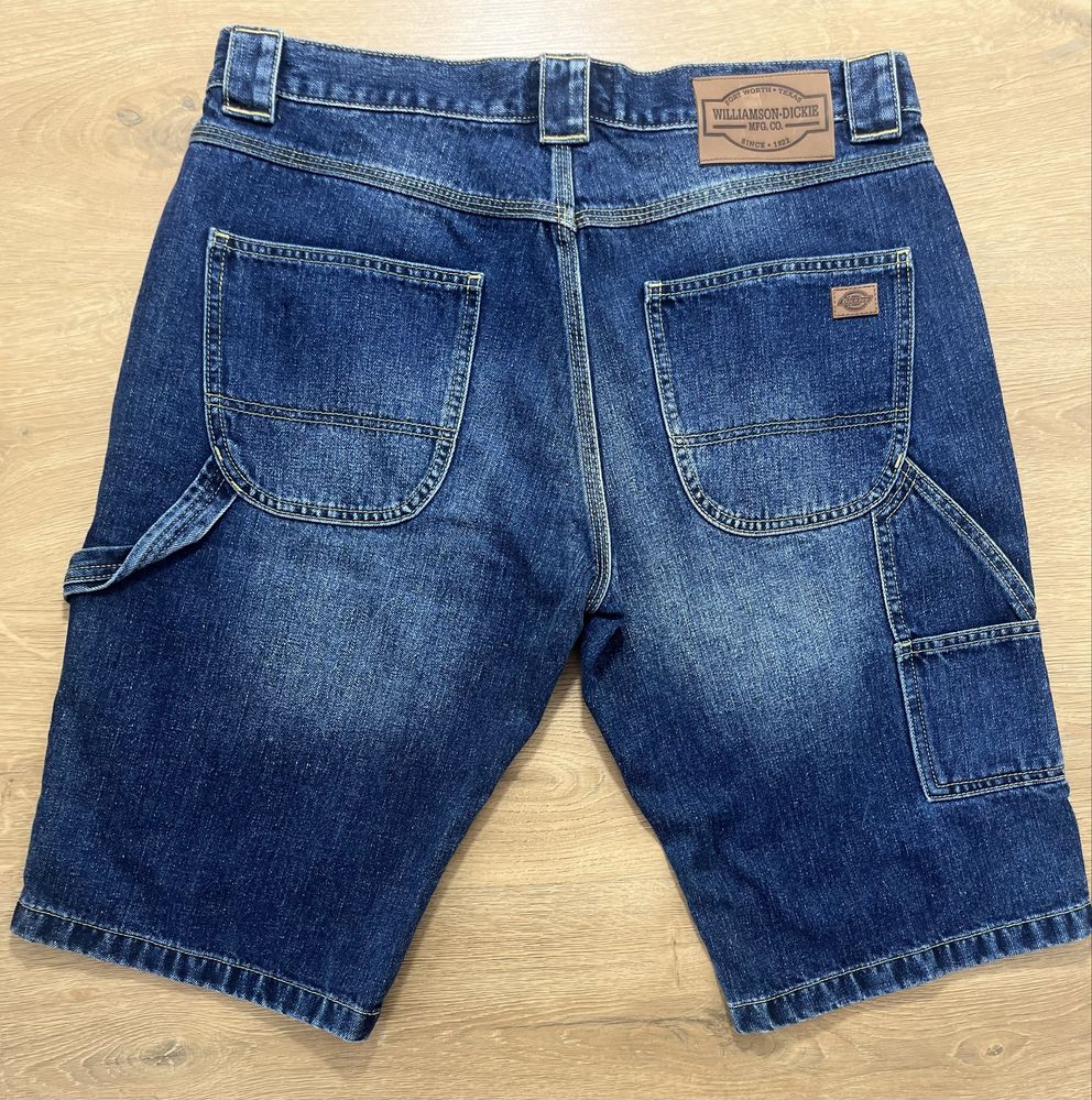 Dickies,Carhartt къси панталони размер 34