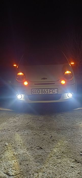 Qaymoq rang matiz sotiladi