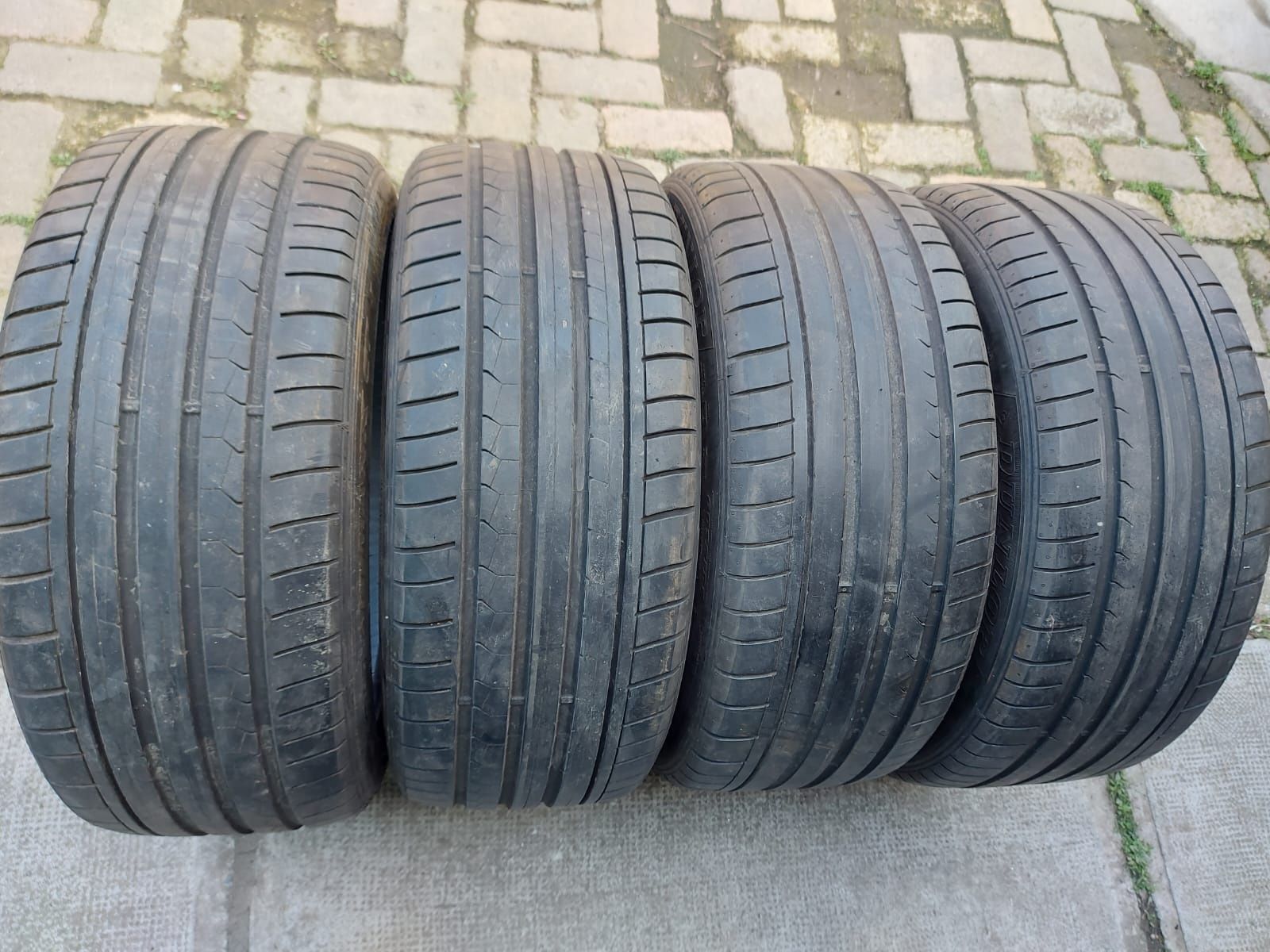 Set 4buc 245/40 R20 99Y Dunlop SP Sport Maxx GT J vară