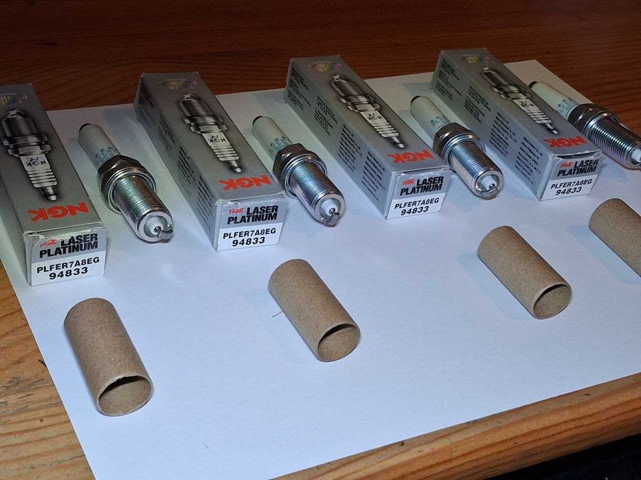 Продавам чисто нови автомобилни свещи NGK Lazer Platinum PLFER7A8EG
