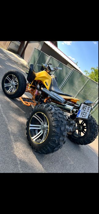Vand atv 250 de strada