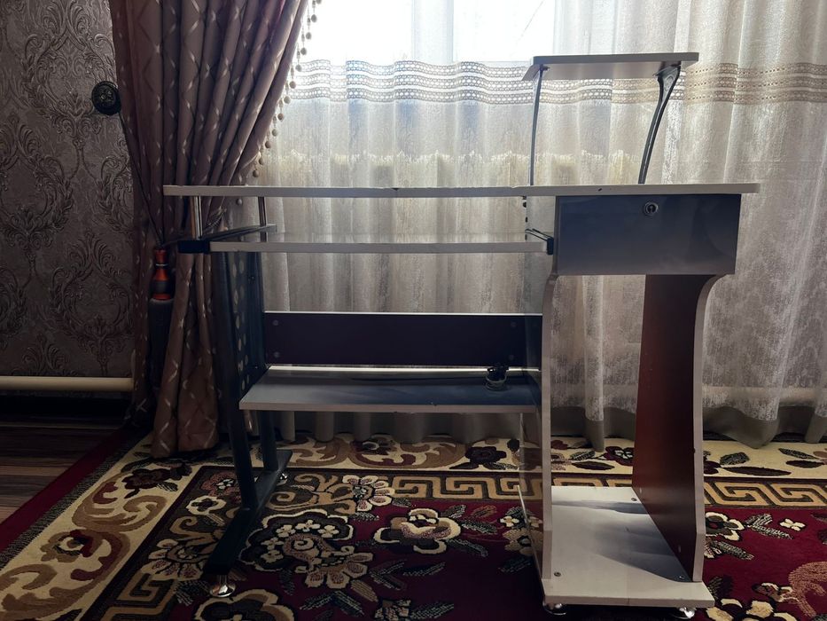 Продам две кровати в хорошем, состоянии.