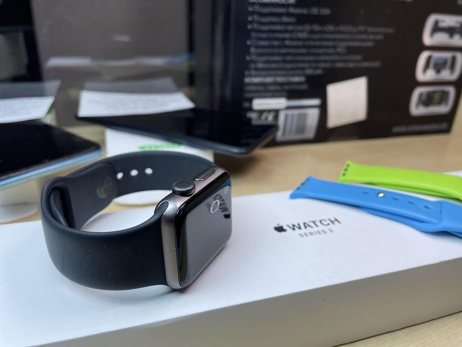 Часы Apple Watch 3