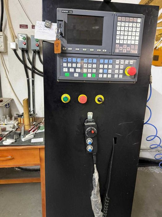 CNC router 4 axe , de mare precizie , masa de lucru 2m x 3m