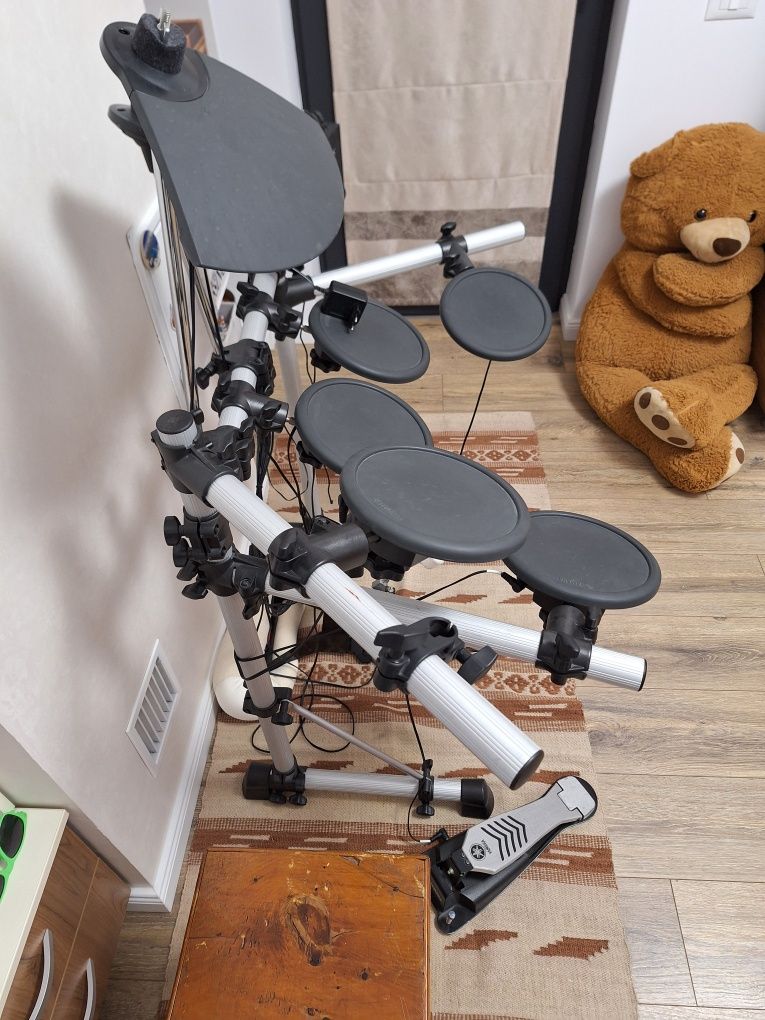 Tobe electronice perfecte pentru începători Yamaha DTX-500-K