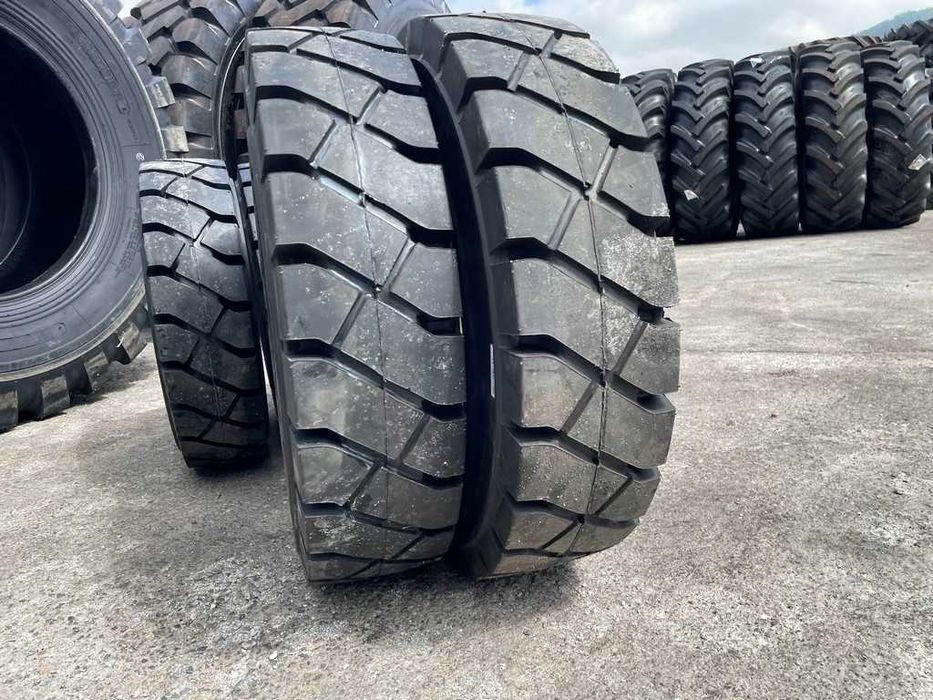 Cauciucuri noi SOLIDE 7.00-12 Anvelope INDUSTRIALE cu livrare rapida