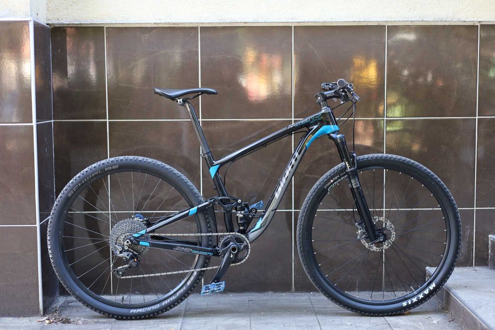 Giant Anthem Advanced X 29" Carbon/XTR