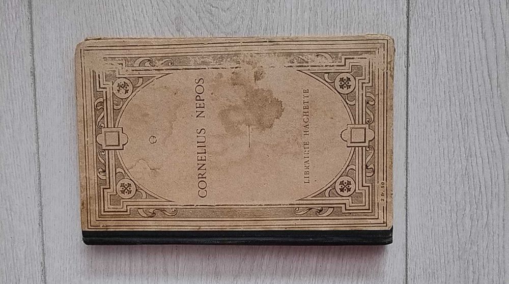 Carte veche străină și românească
