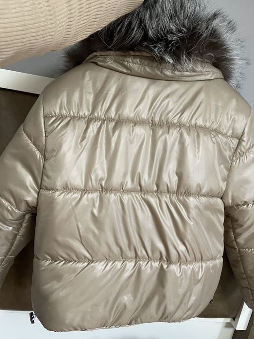 Geacă noua cu guler dun vulpe