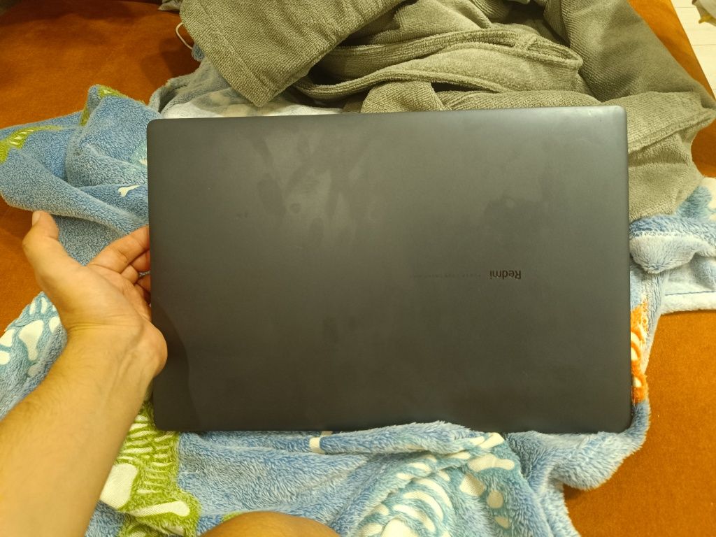 Redmibook 15 в идеальном состоянии
