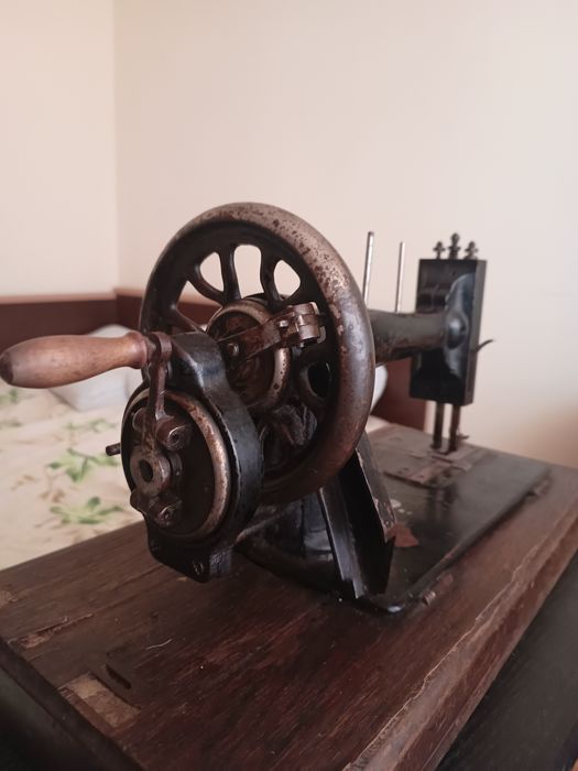 Mașină de cusut Kayser