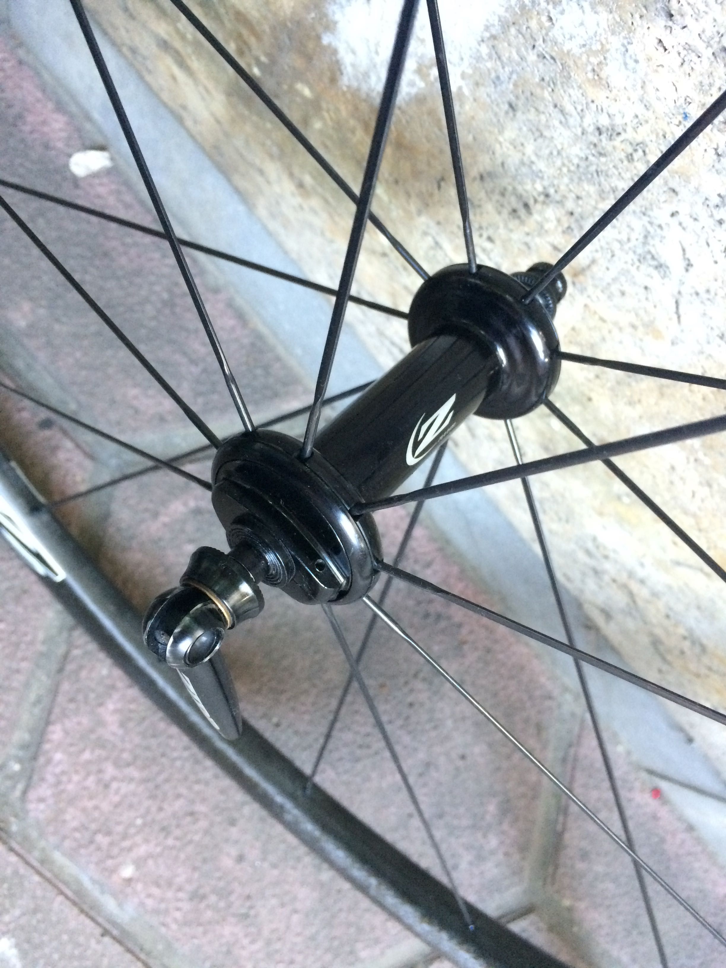 Zipp 202 firechrest карбонови капли