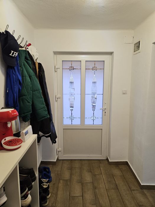 Casă de vânzare în Crișeni 65 mp