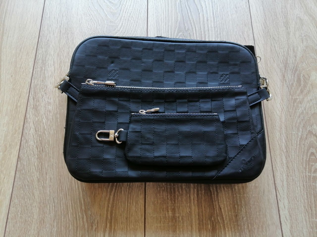 Gucci, louis vuitton мъжки елегантни чанти