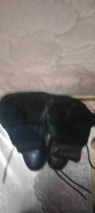 Зимние берцы сорок третьего размера