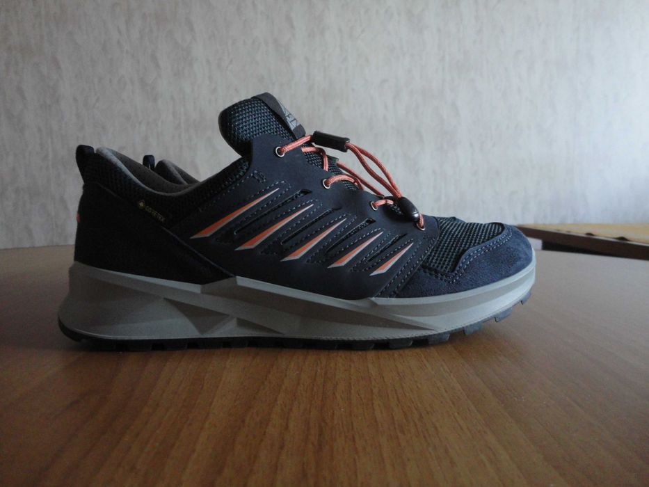 N38 Lowa GTX/дамски спортни обувки