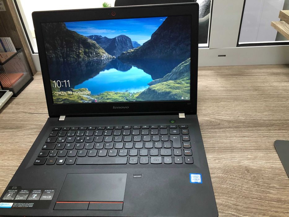 Лаптоп Lenovo E31-80