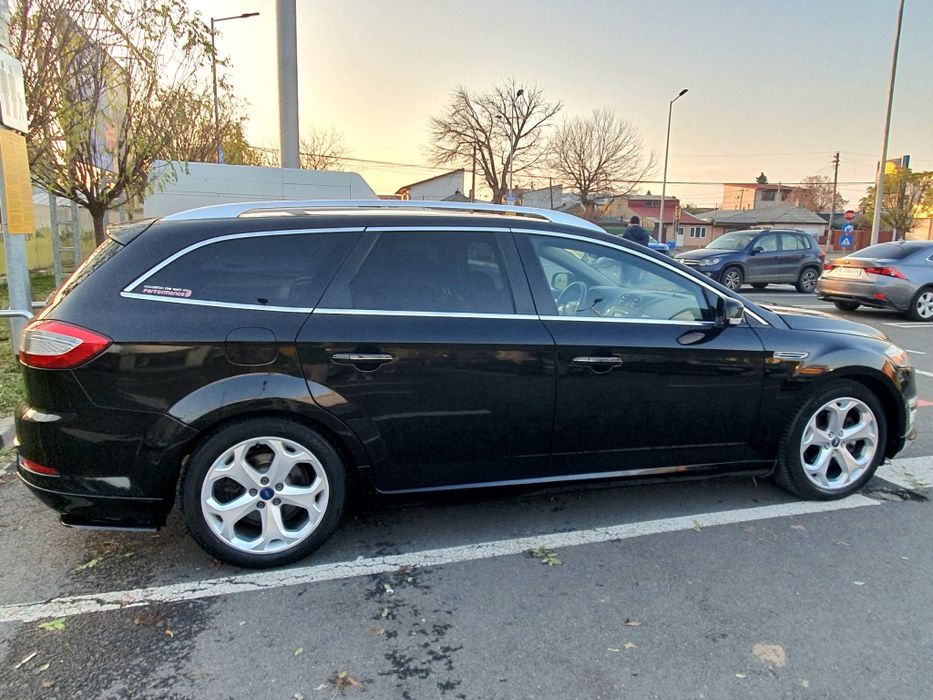 Mondeo 2012 E5 Titanium Convers÷Navi/ Pachet ST Line
