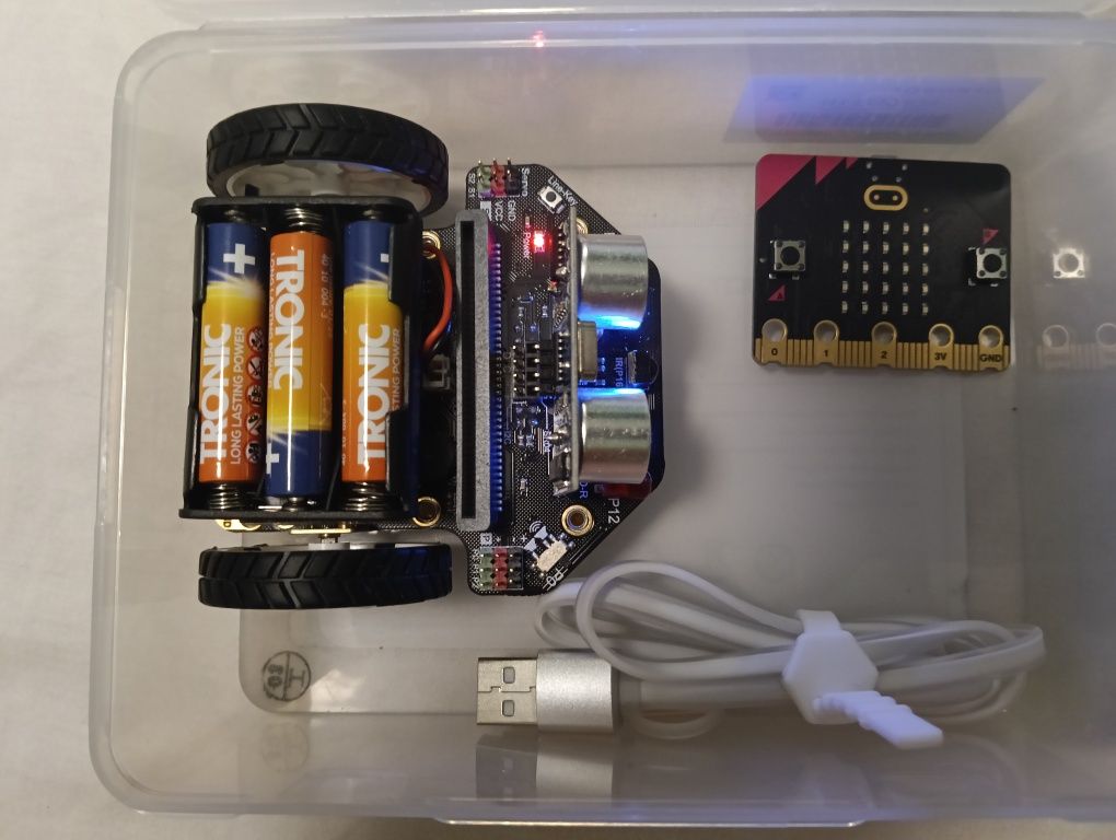 micro:Maqueen Robot
