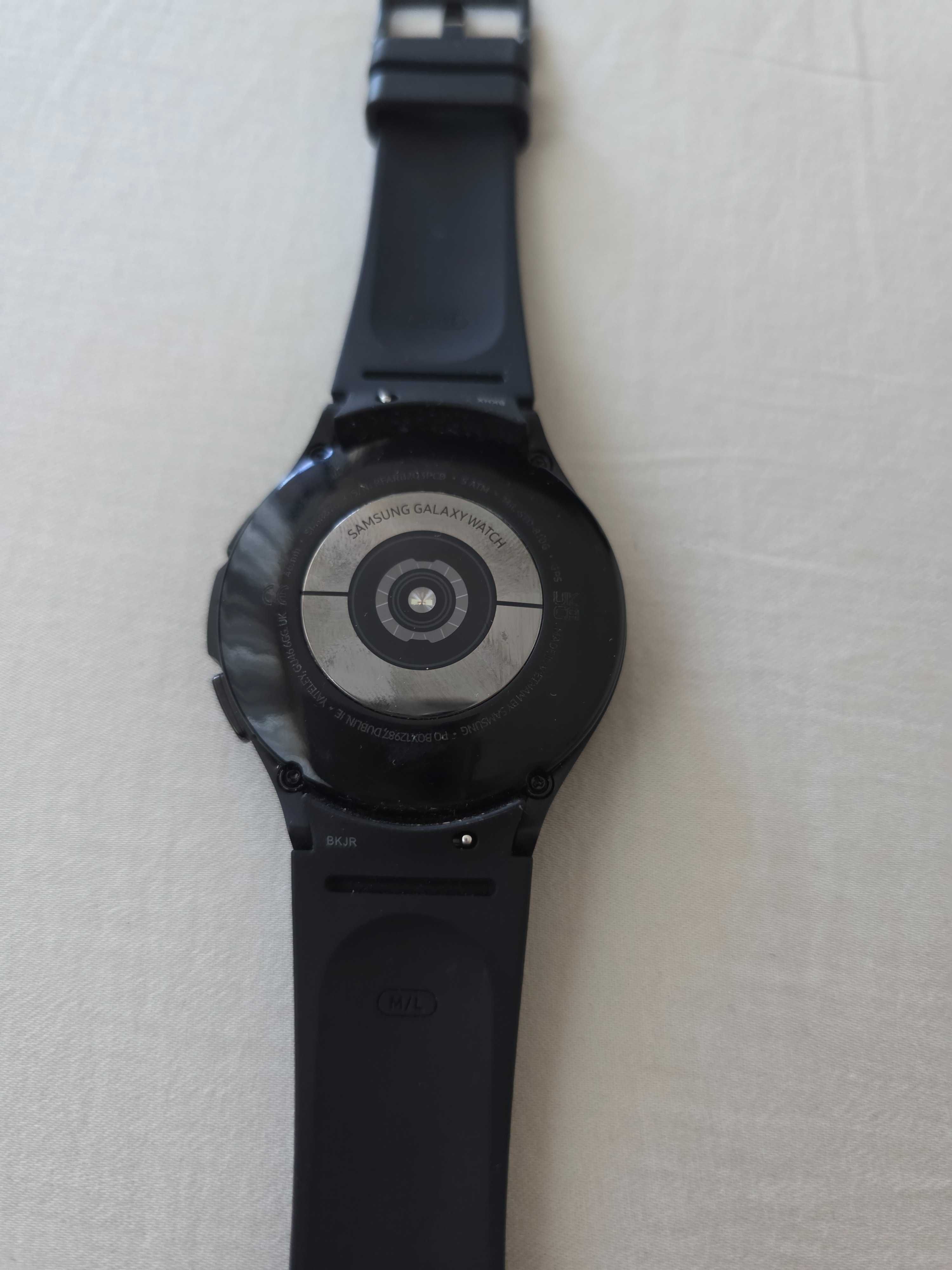 Samsung Galaxy Smart Watch 4, Classical, Black.