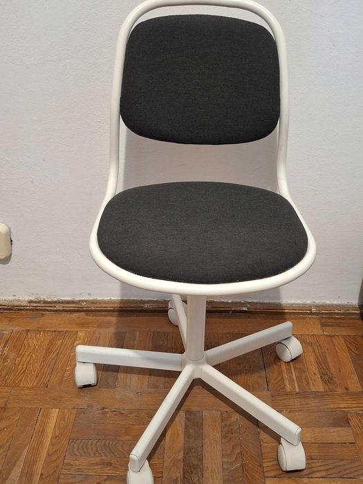 Scaun birou copii Ikea stare excelenta