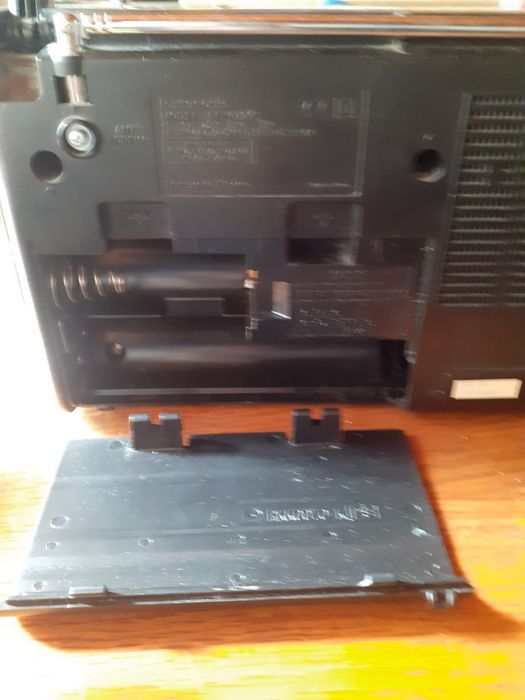 Panasonic model: RF-3700