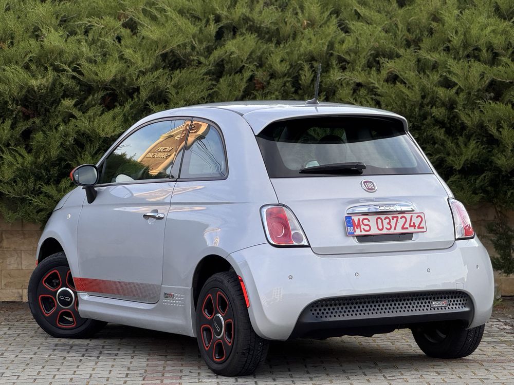 Fiat 500e~Electric~Automat~Climatronic~Piele~Comenzi volan~2014