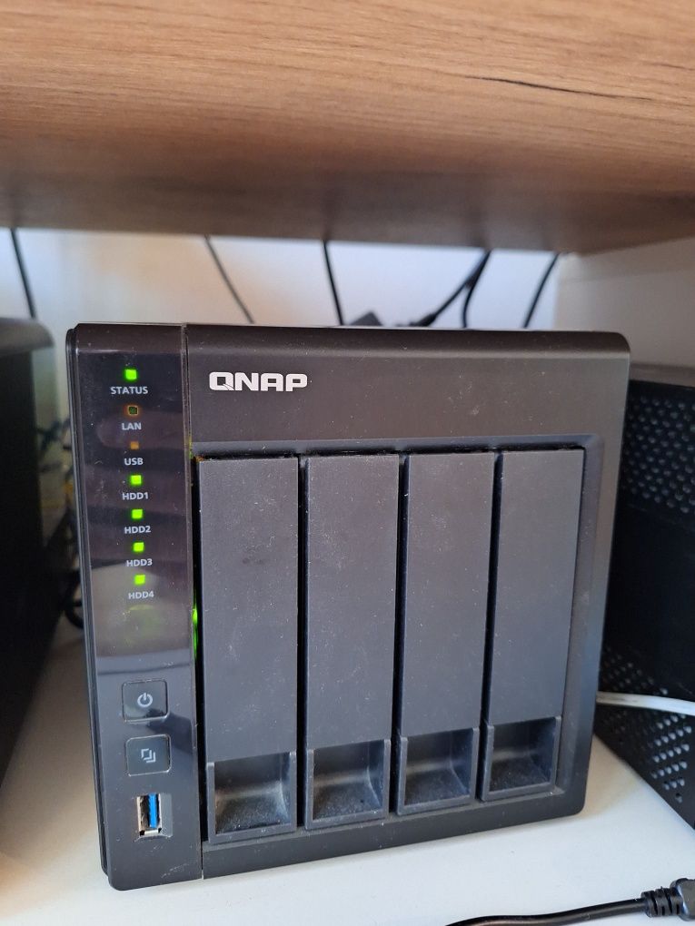 4х3TB дискове HGST