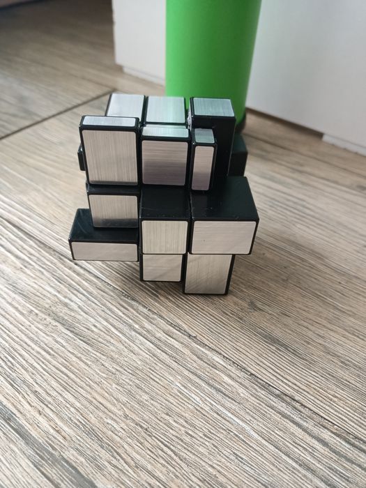 Зеркальный кубик Рубик