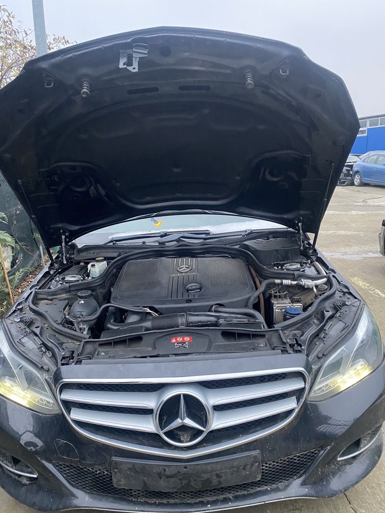 Aripă dreapta spate Mercedes W212 facelift