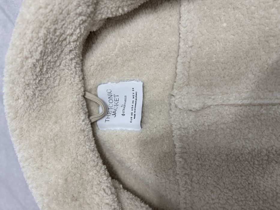 Дамско яке stradivarius