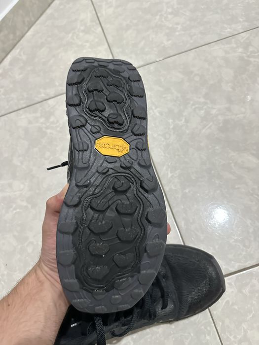 Vand Pantofi trail New balance