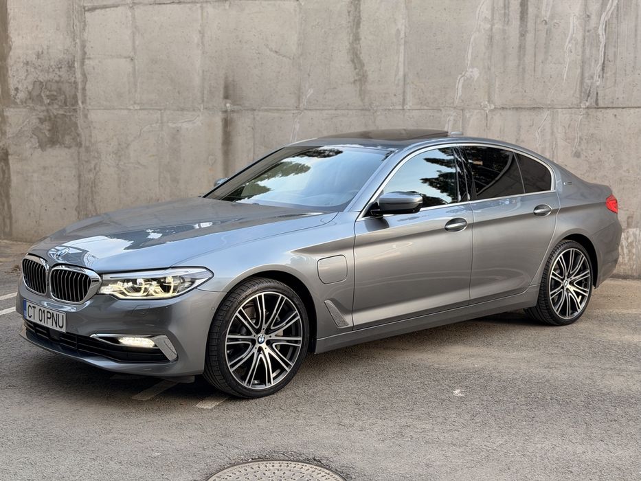 BMW 530 E Plug-in Hybrid/ Individual/ Bowers & Wilkins/ Soft Close