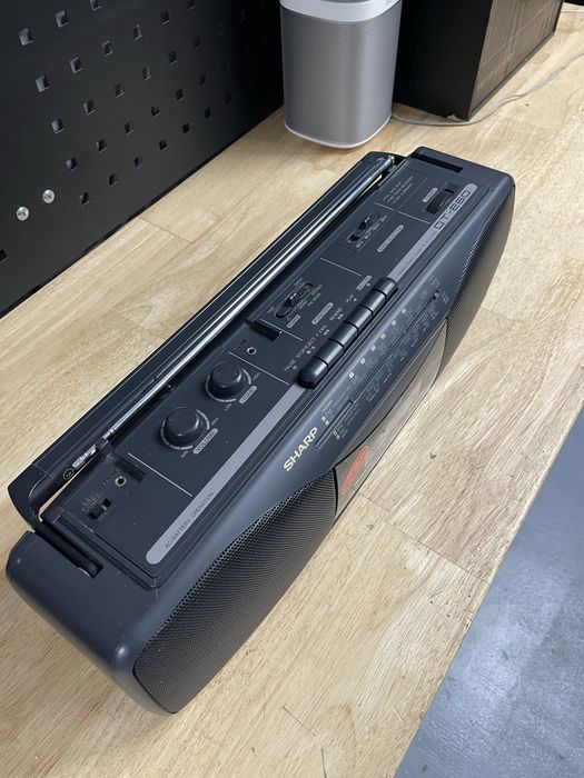 Boombox radio casetofon sharp qt 260 functional