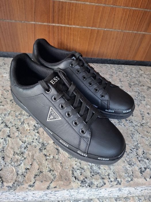 Guess обувки нови