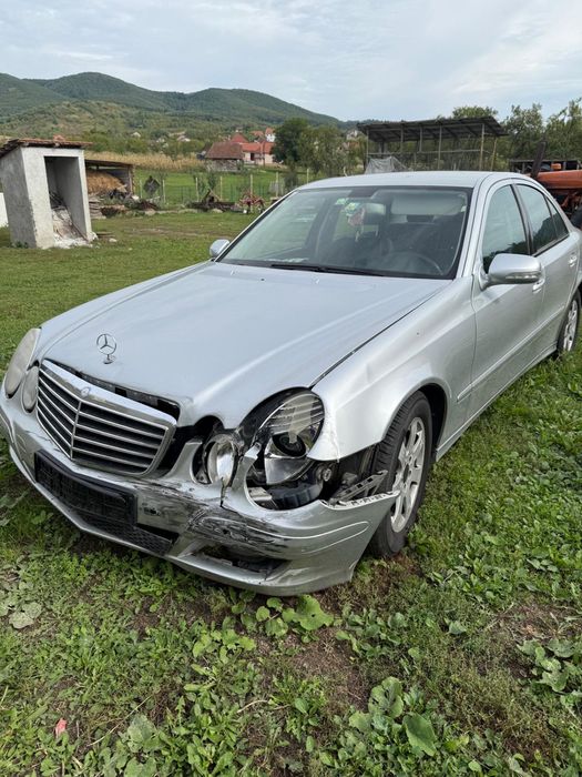 Mercedes -Benz E class 2008