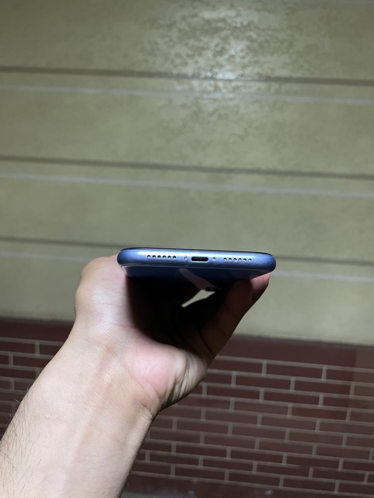 Iphone Xr arzooon