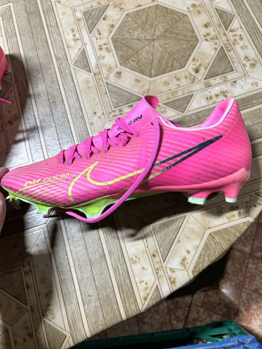 Nike бутонки 42номер