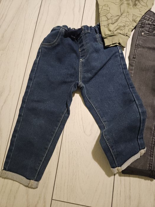 Vand lot haine baieti, 2-3 ani - 50 Ron