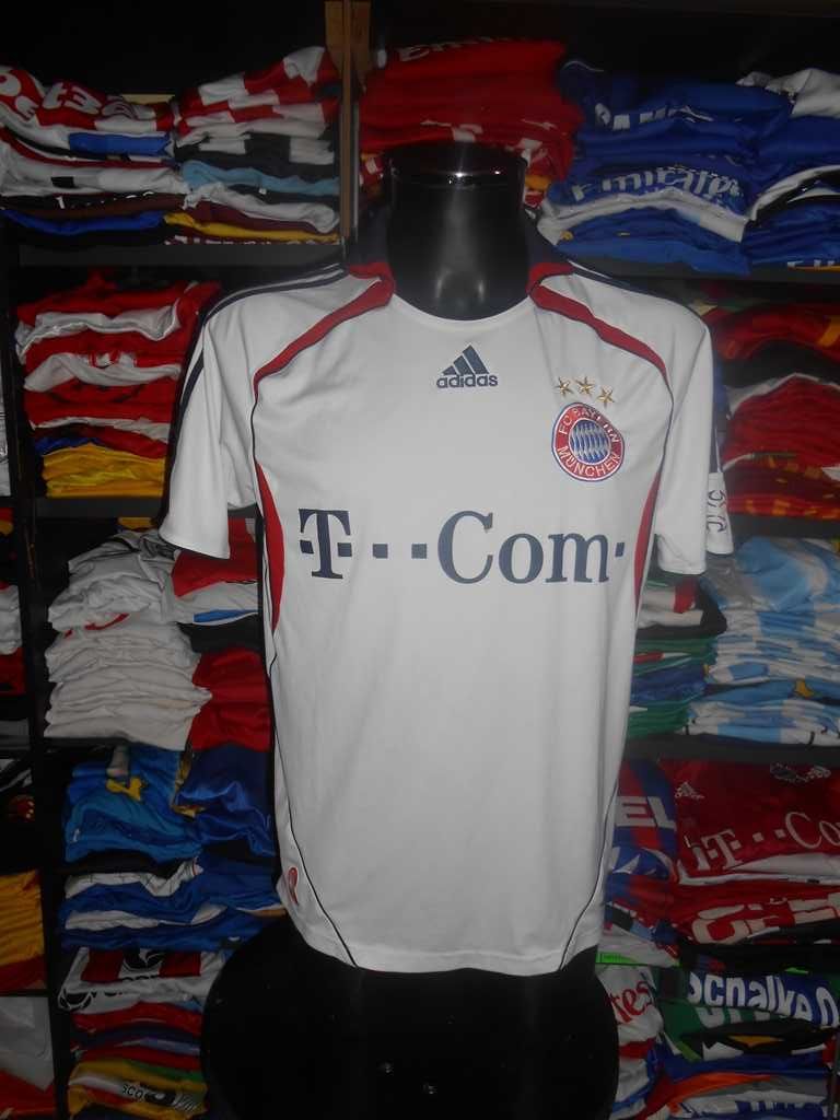 tricou bayern munchen adidas 2006-2007 away marimea L si XL