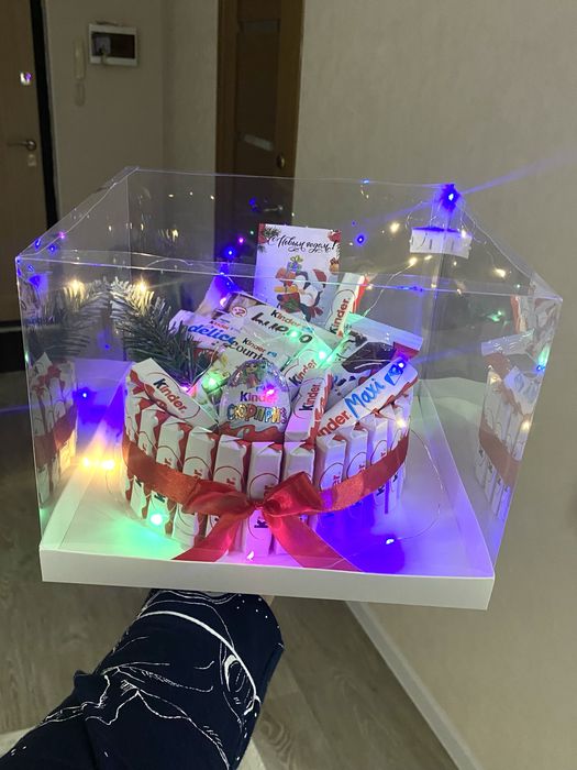 Сладкий подарок для девушке киндер подарки новогодние сладости