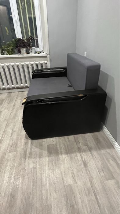 Продам раскладное диванное кресло